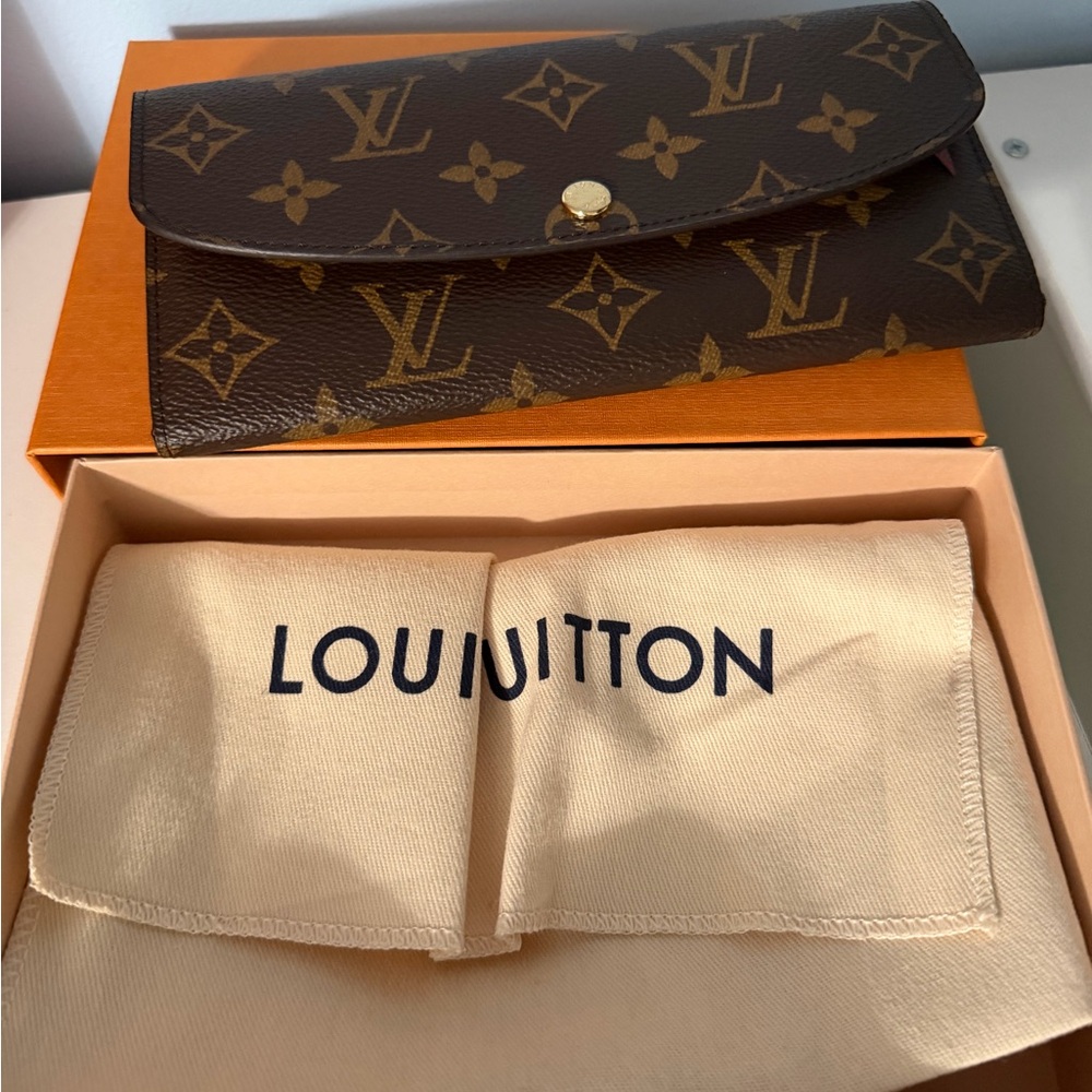 Louis Vuitton Brown Monogram Emilie wallet